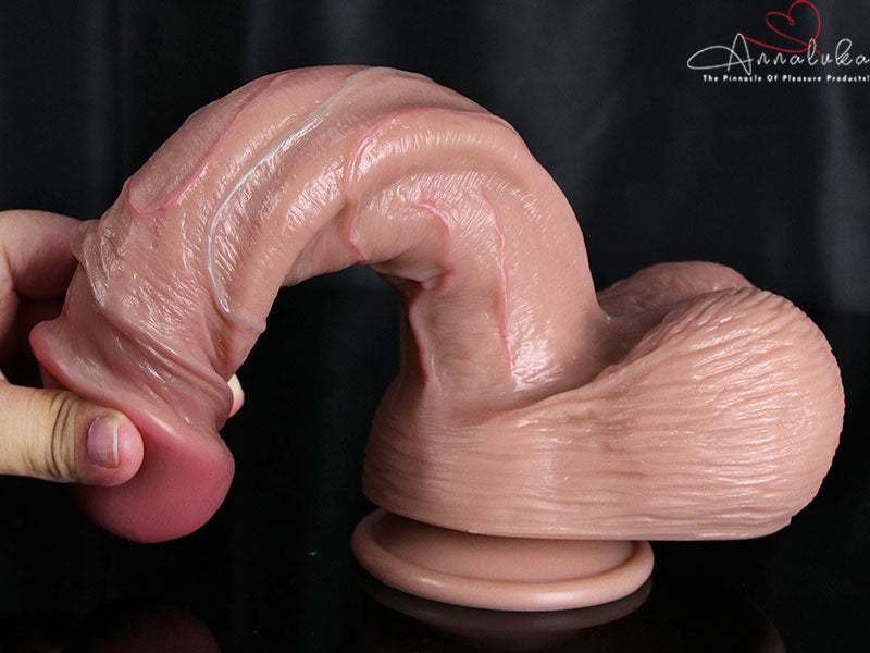 realistic-dildo-with-balls